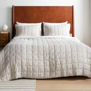 NWOT QUINCE European Linen Box Quilt King/Cal King Sand 1236